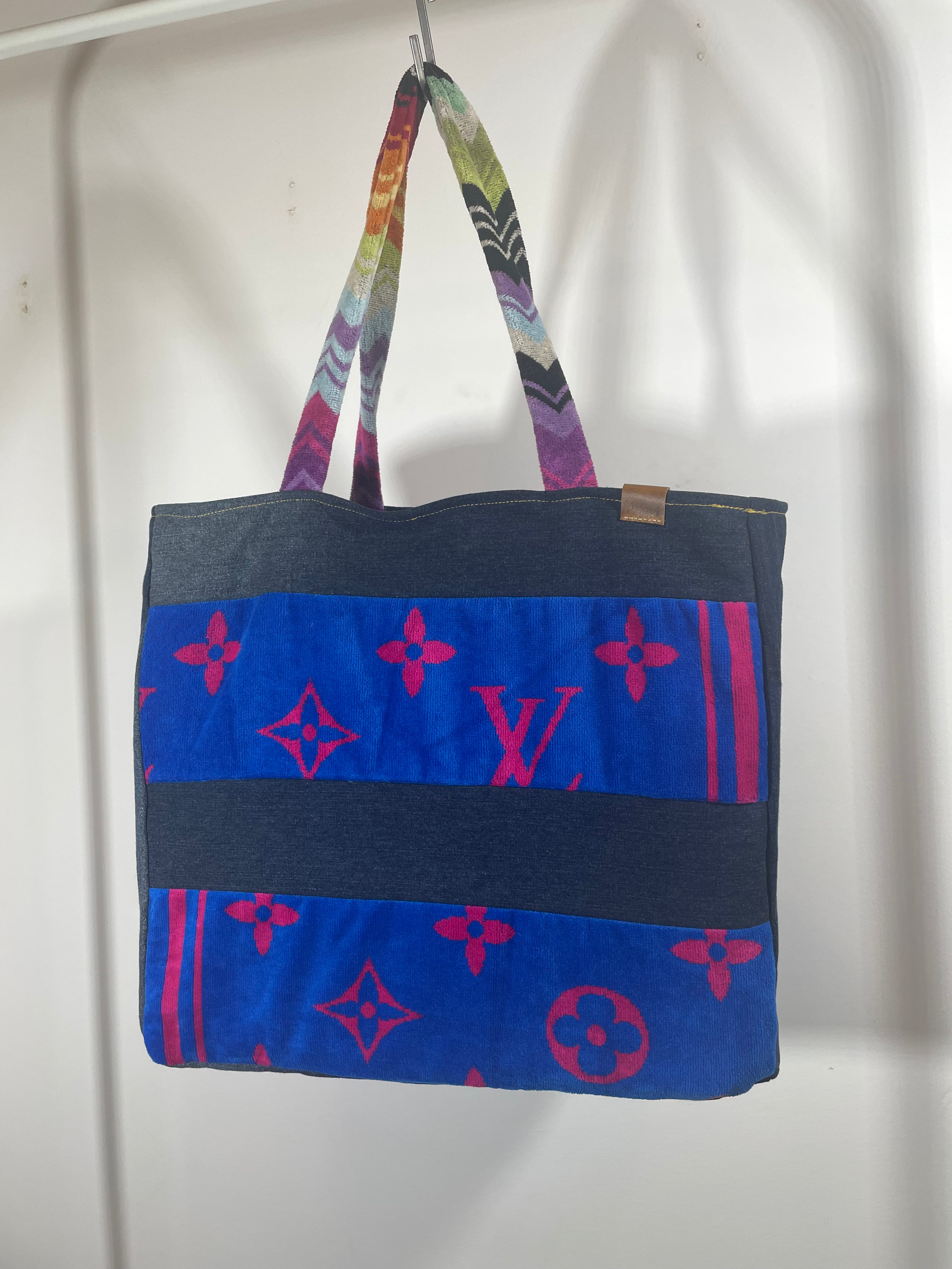 Designer towel 2025 beach bag
